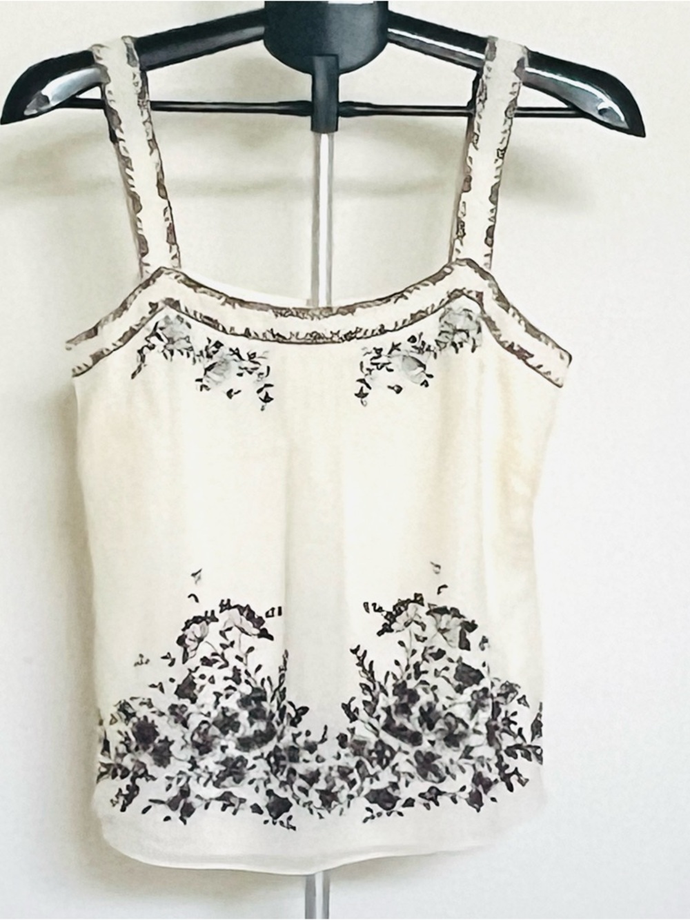 Ann Taylor Ivory Lined Silk Crepe Camisole with Brown Floral Embroidery Size 4